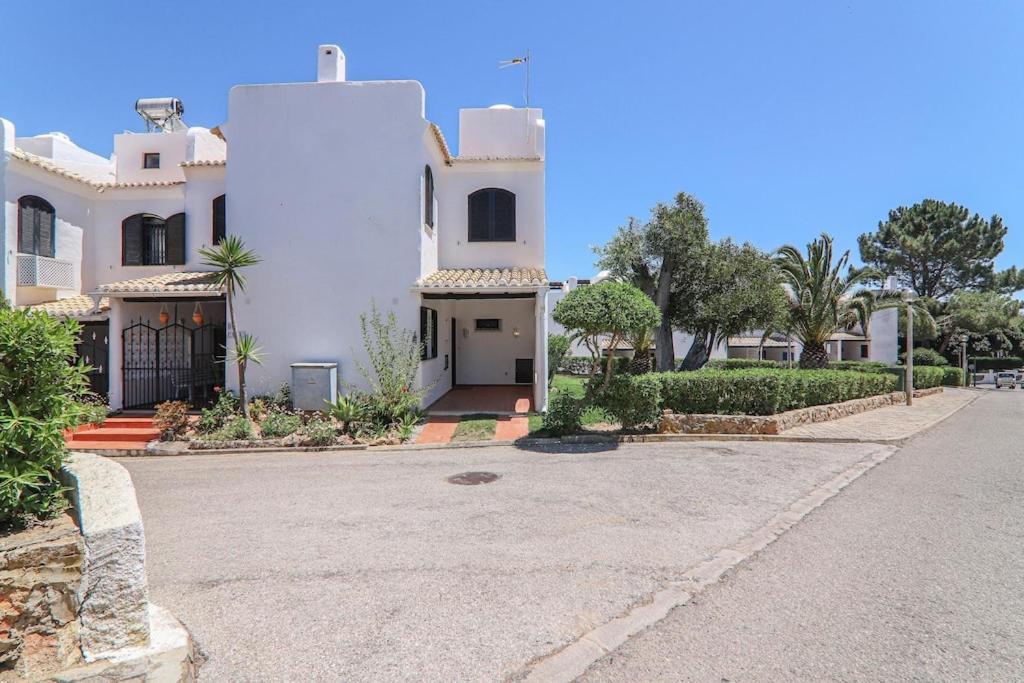 Vila Mourisca Porches  Εξωτερικό φωτογραφία